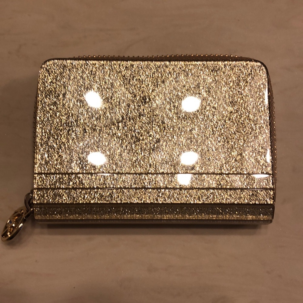 Micheal Kors gold wallet